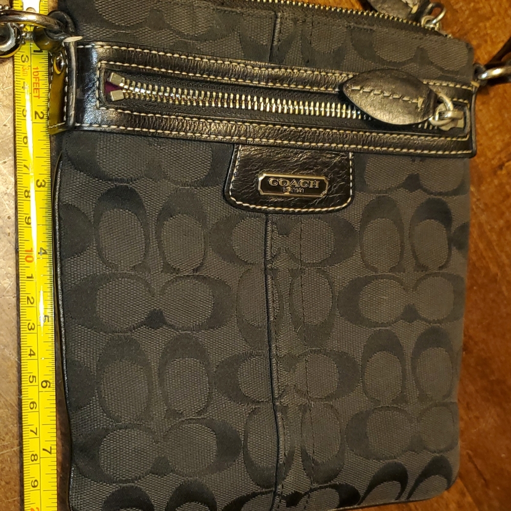 Coach - black - crossbody - Picture 11 of 14